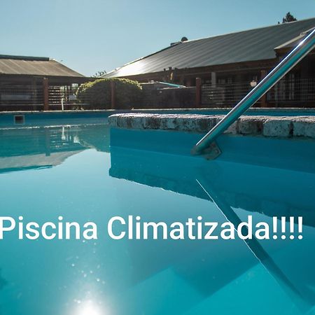 Termas del Daymán Hostal Canela מראה חיצוני תמונה